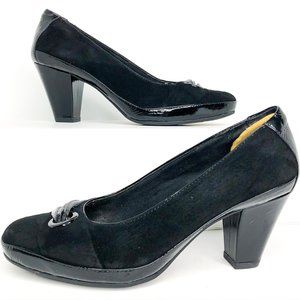Clarks Artisan Womens Size 7 Black Suede Pumps